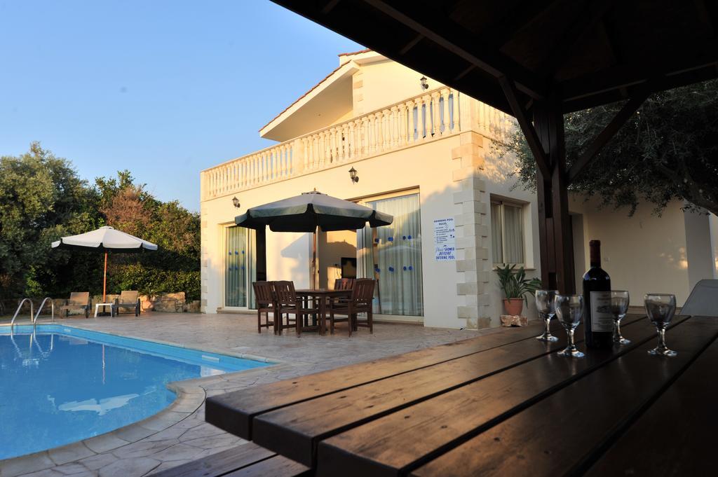 Jaime Villa Cyprus ارغاكه الغرفة الصورة