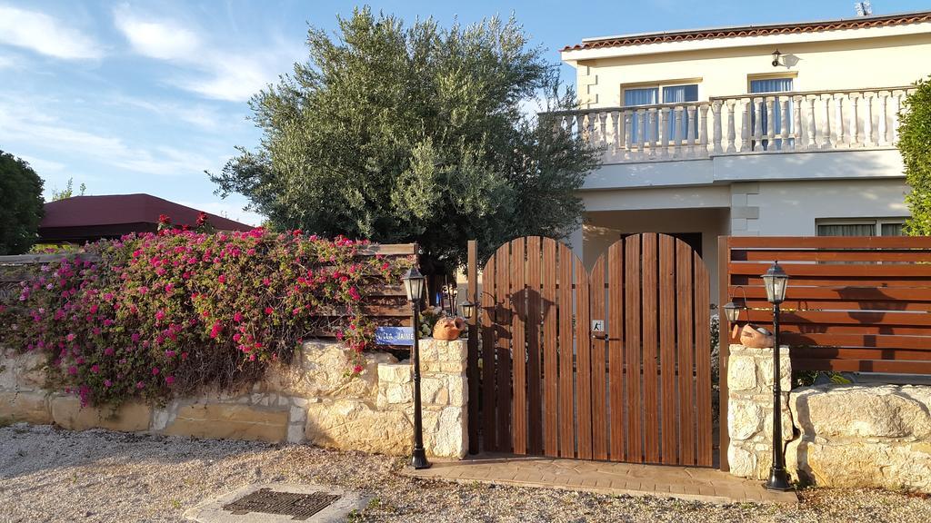 Jaime Villa Cyprus ارغاكه المظهر الخارجي الصورة