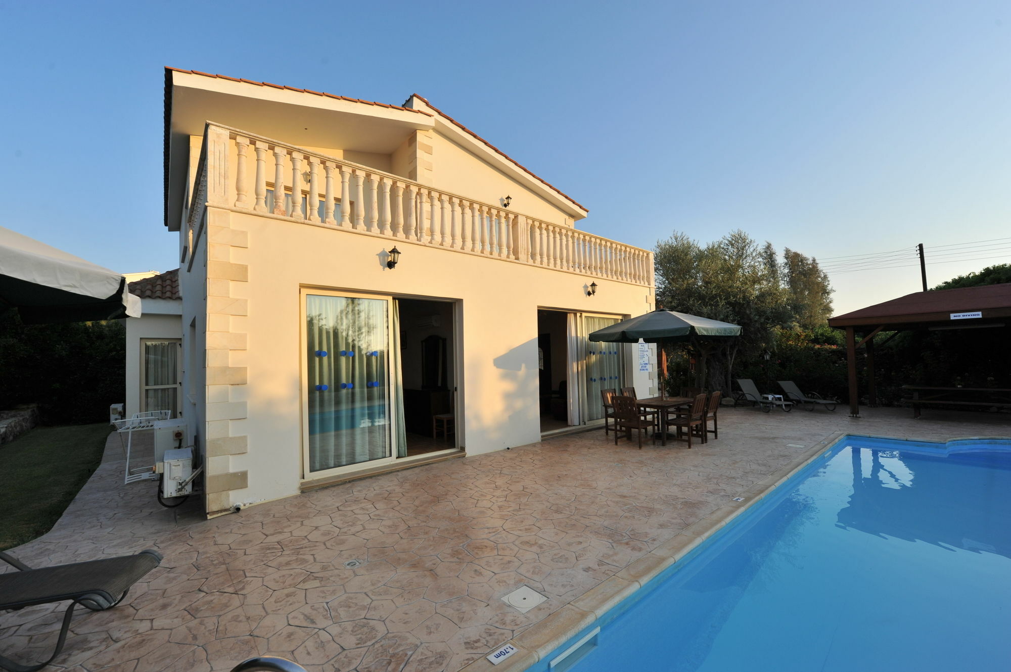 Jaime Villa Cyprus ارغاكه المظهر الخارجي الصورة